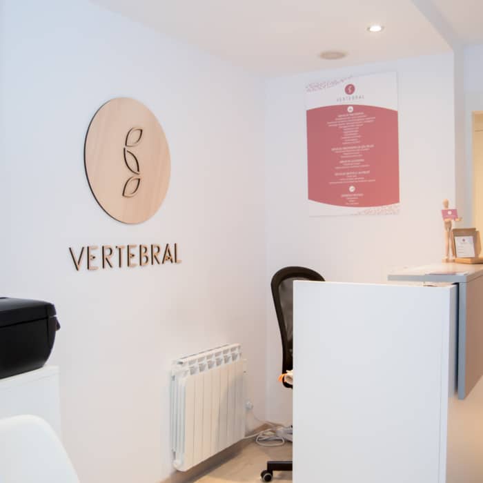 Centre de sant&eacute; vert&eacute;brale 03-700x700