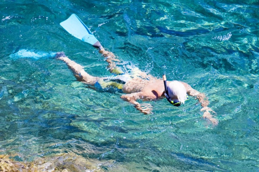 Roses al mar: Marxa aquàtica i snorkel guiat