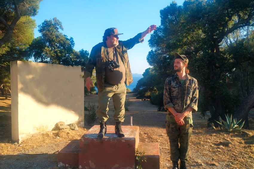 Theatrical visits in Roses