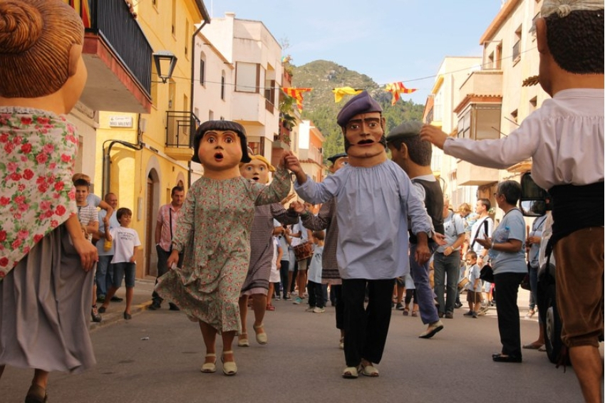 Descobreix les Festes de Sant Cosme i Sant Damià a Catalunya!