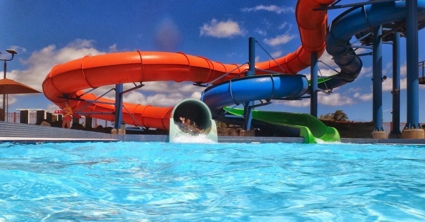 Water parks for a refreshing summer