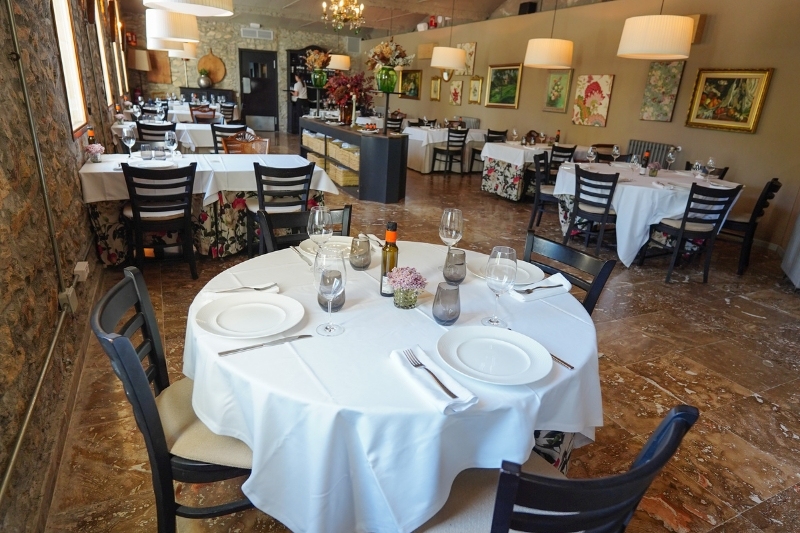 La Santa Restaurant cocina con setas