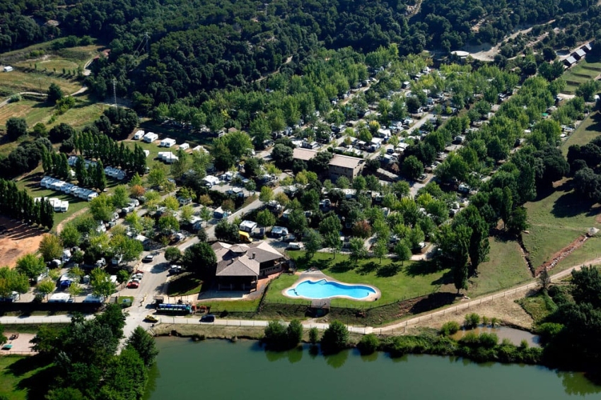 Win a weekend on a plot for 4 people at Camping La Vall