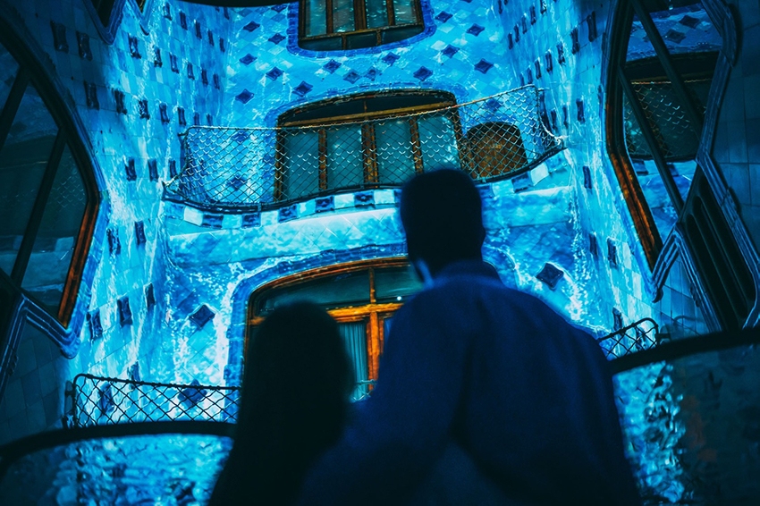 Un Noël de lumière et de son vous attend à la Casa Batlló! Assistez au spectacle gratuit