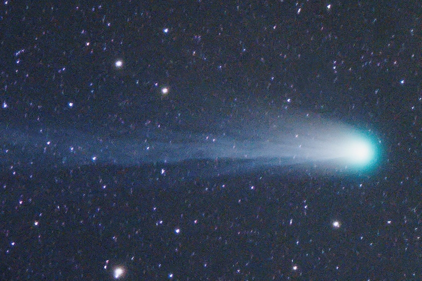 Noche de cometa en el Castillo de Lladurs