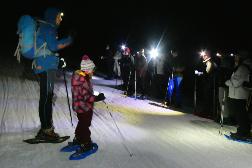 Full moon snowshoeing in the Vall de Núria with Oxineu Mountain Guides