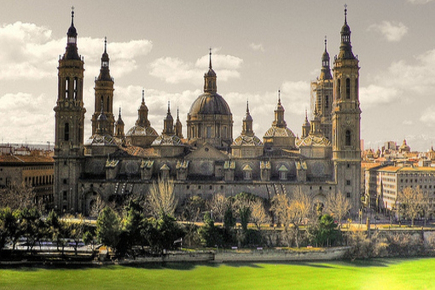 Zaragoza y el Monasterio de Piedra: Historia y Naturaleza, Viajes Apolo