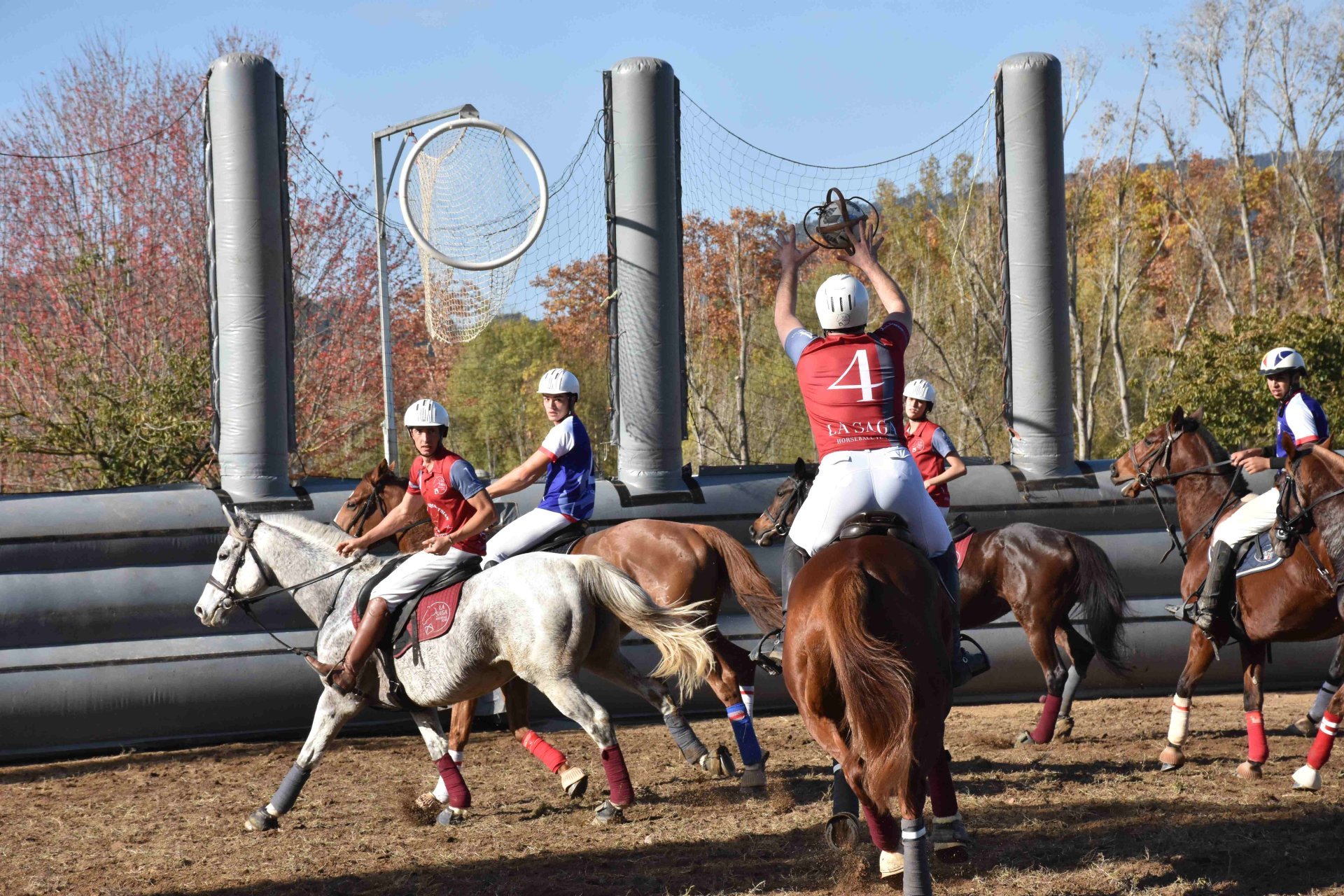 Feria Sant Martirià en Banyoles (Firasantmartiria Banyoles_horseball Mireiafigueras)