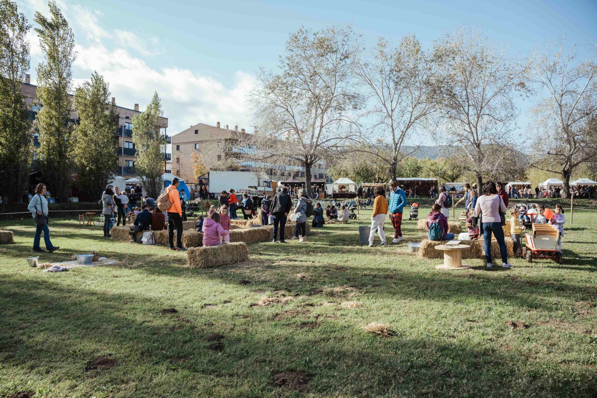 Feria Sant Martirià en Banyoles (Firasantmartiria Banyoles_espai De Joc Laurabatlles)