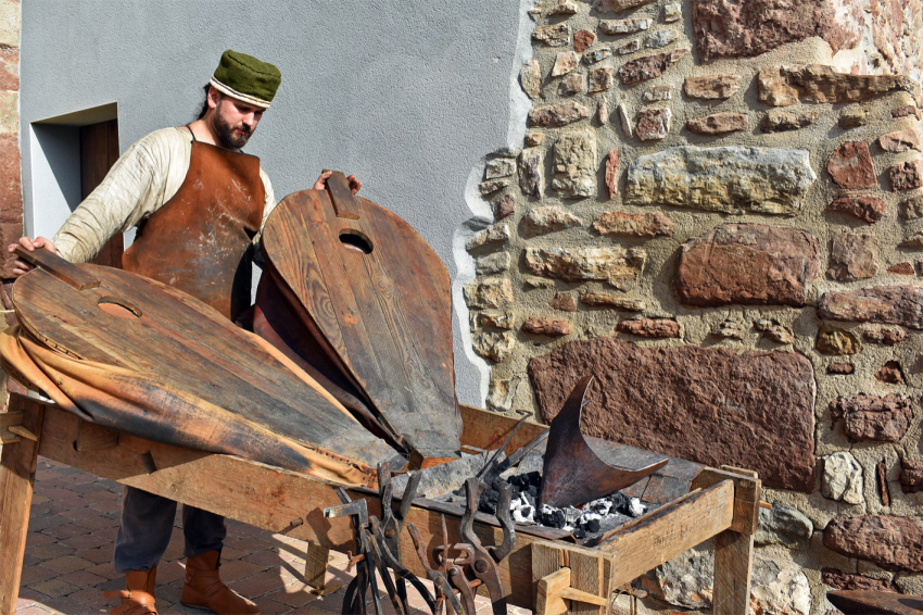 Fira Medieval dOficis de Súria (2024_11_10_21a_fira_medieval_d_oficis_foto_5)