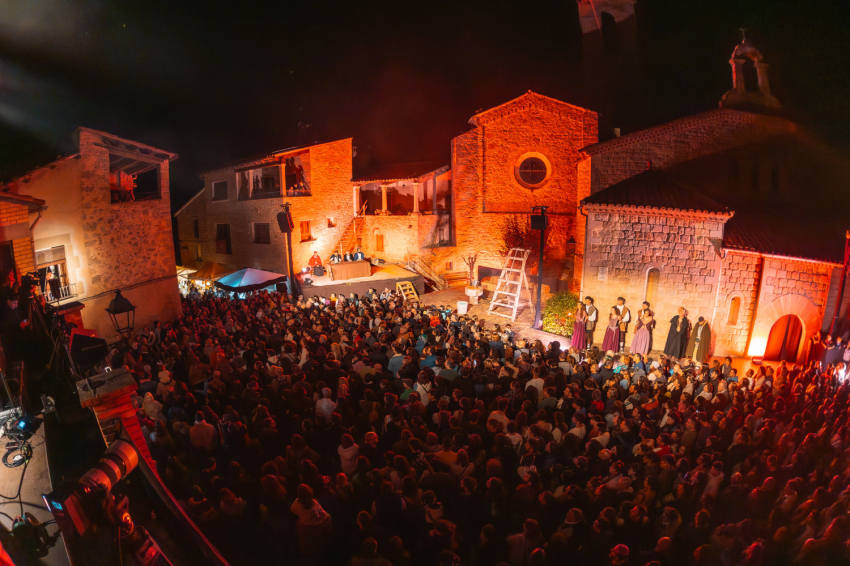 Sant Feliu Sasserra Witches Fair (54117049025_8e3c4a2e1d_k)