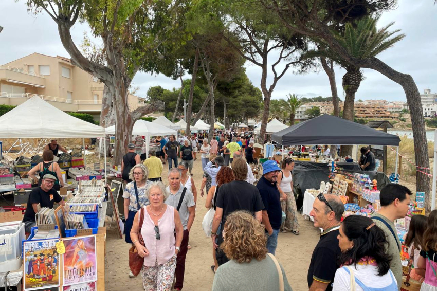 Pleamar Vintage Market dAltafulla 2025 (Photo_5922521685574142121_y)