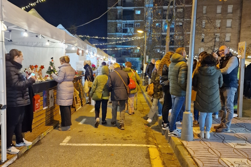 Christmas Fair in Santa Cristina dAro (02 Fira Nadal)