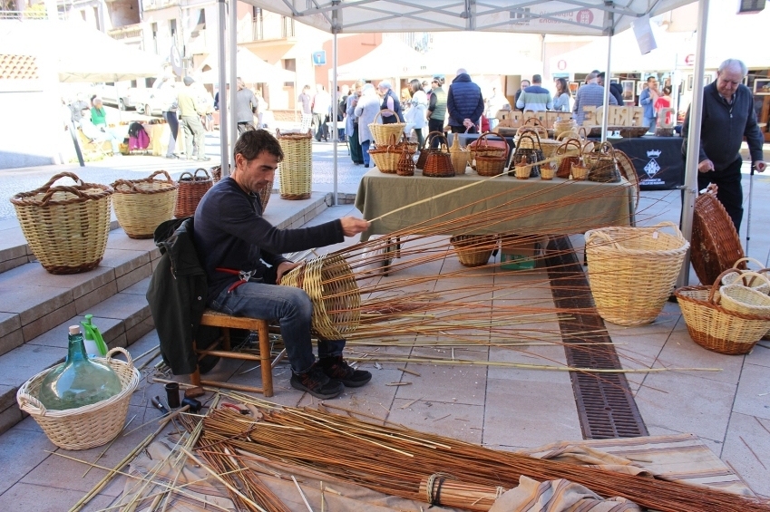 Feria del otoño en Castellví de Rosanes (Fira De La Tardor A Castellvi De Rosanes)