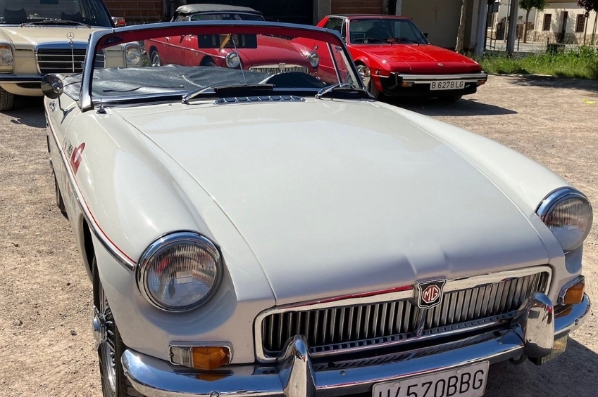 Classic car meeting in Aiguafreda (4)