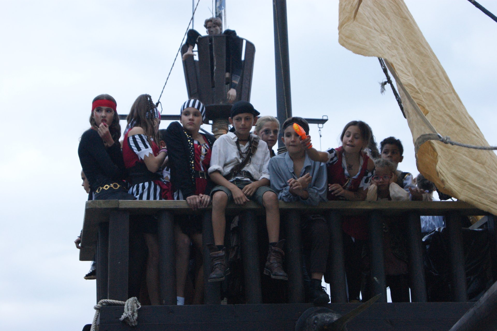 Feria de Piratas y Corsarios en las Islas Medas - LEstartit (250927 Cercavila 1)