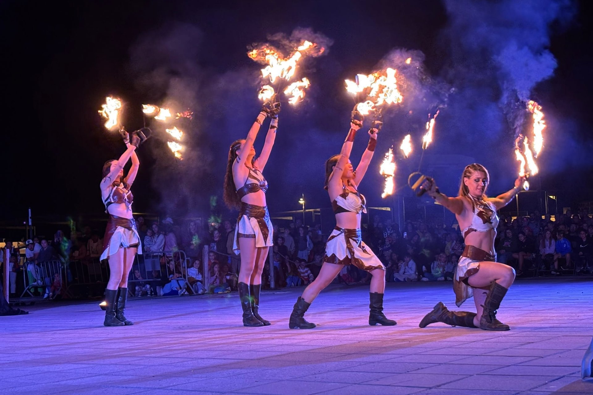 Feria de Piratas y Corsarios en las Islas Medas - LEstartit (250927 Espectacle Foc Xmt 2)