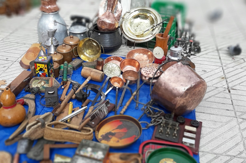 Mercat dantiguitats i Fira dartesania a Igualada (20200126_125409 Scaled)