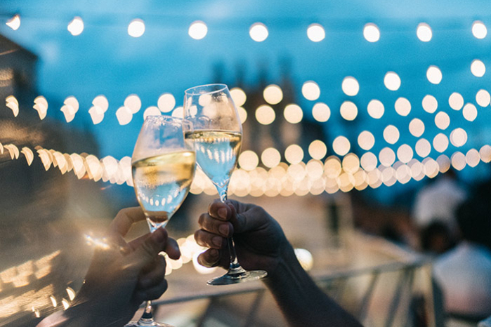 Magical Nights at Casa Batlló: Tour + Drink + Concert (Web_nnmm_copa2)