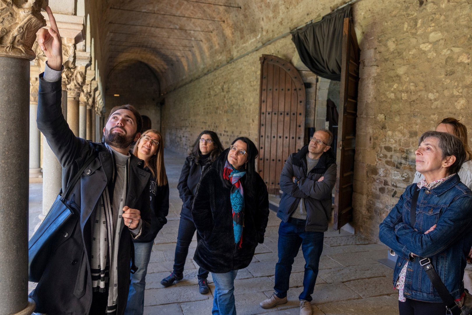 Visit: Monastic garden and plant capitals of the monastery cloister (Jardi Monastic_3)