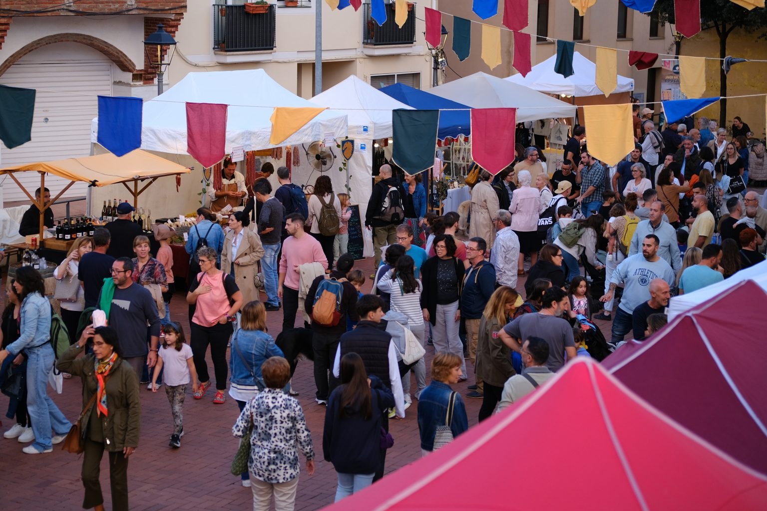 Miquelets Festival in Olesa de Montserrat (25 Festa Miquelets Olesa)
