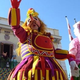 Carnaval a Mollet Vallès: Ball del Barraló, Rúa i Judici&#8230;