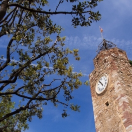 Visita a la Torre del Rellotge i el nucli antic d'Olesa de Montserrat