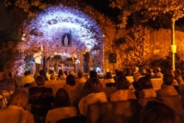 Festival de musique à la Grotte d'Arenys de Mar