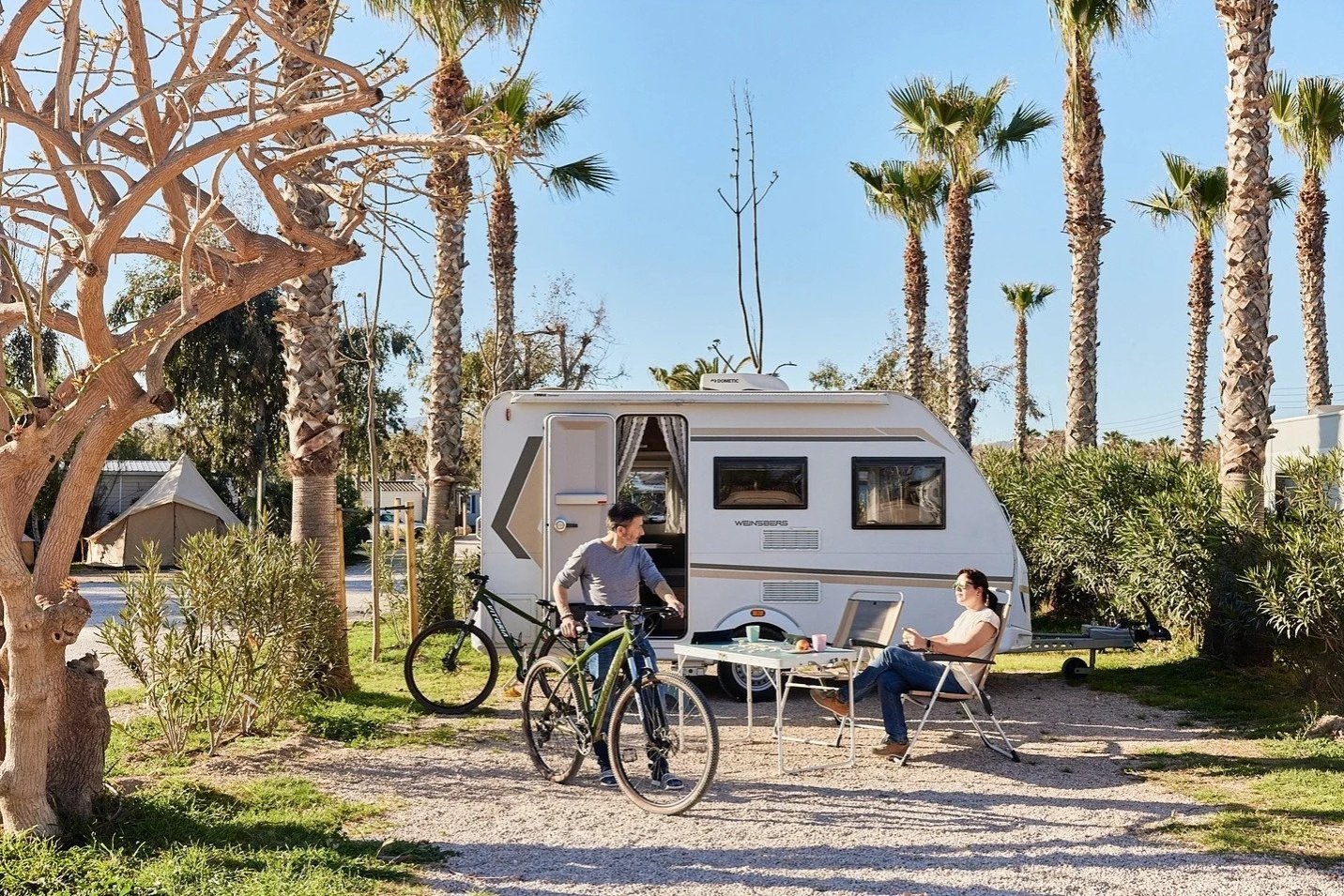 Càmping Ampolla Playa - Taiga Delta de lEbre (Camping Ampola Caravana)