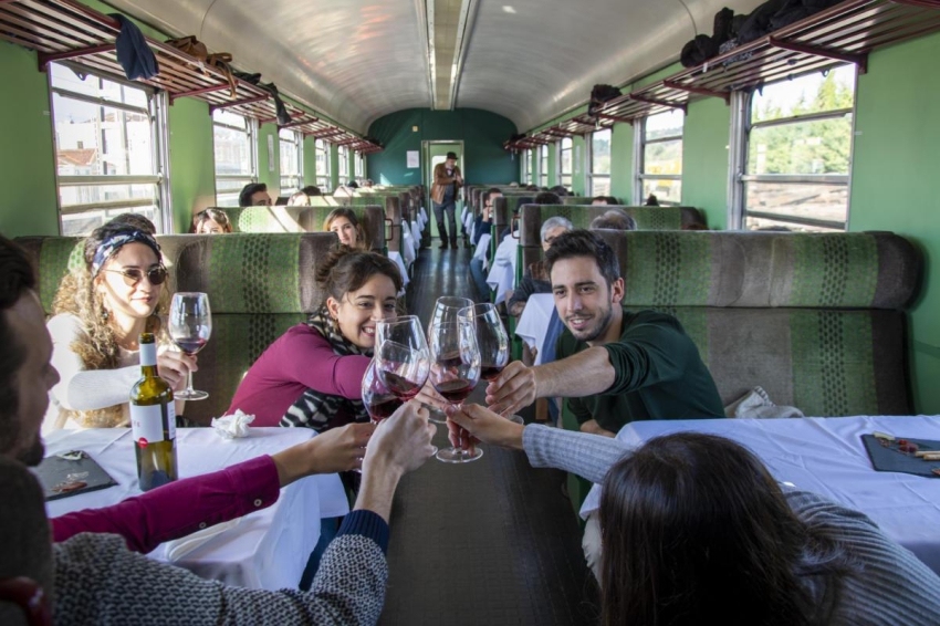 Museu del Ferrocarril de Móra la Nova (Restaurant Cotxe)