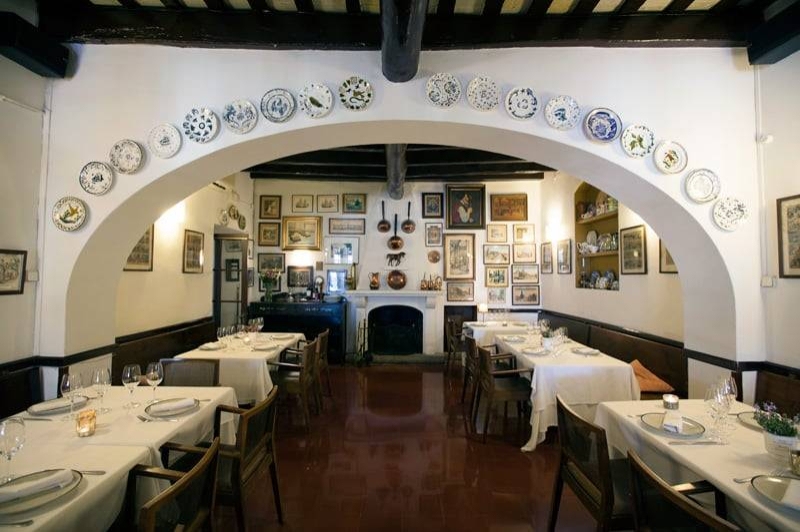 Restaurant Hostal de la Plaça (Interior Vintage)