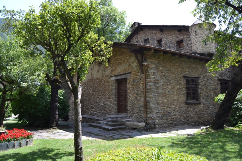 Museu Casa d’Areny-Plandolit (Facana Posterior)