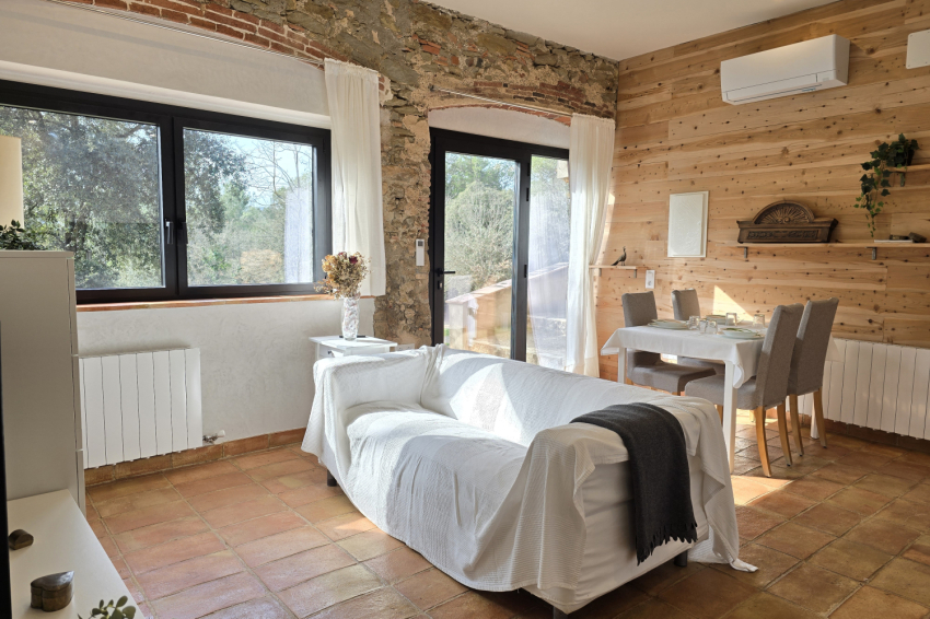 Apartaments Rurals Mas Tarrès (Menjador Sala D Estar)