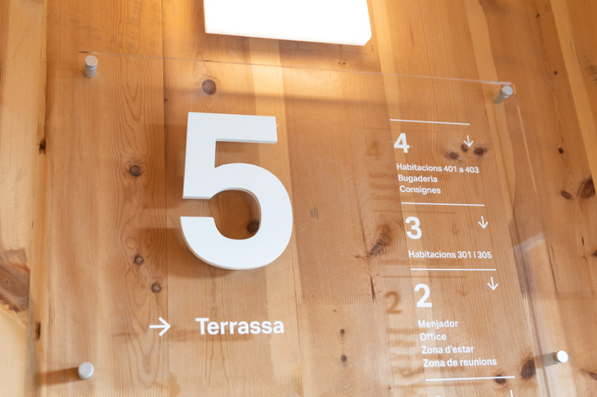 Cal Maco, Alberg i Centre de Visitants dIgualada (Alberg Cal Maco)