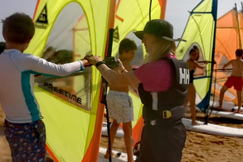 Escola de Vela i Kayak Sant Pol - Costa Brava (Escola De Vela I Kayak Sant Pol Costa Brava)