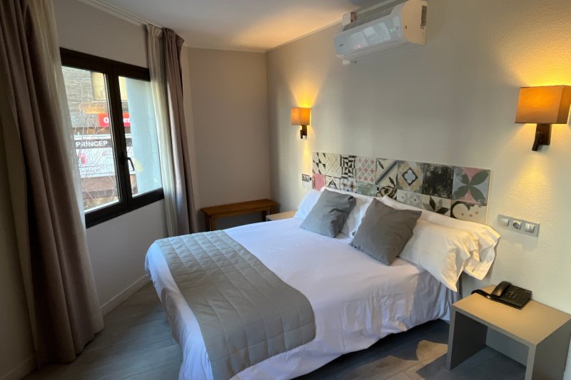 Hotel Tudel (Hotel Tudel 1)