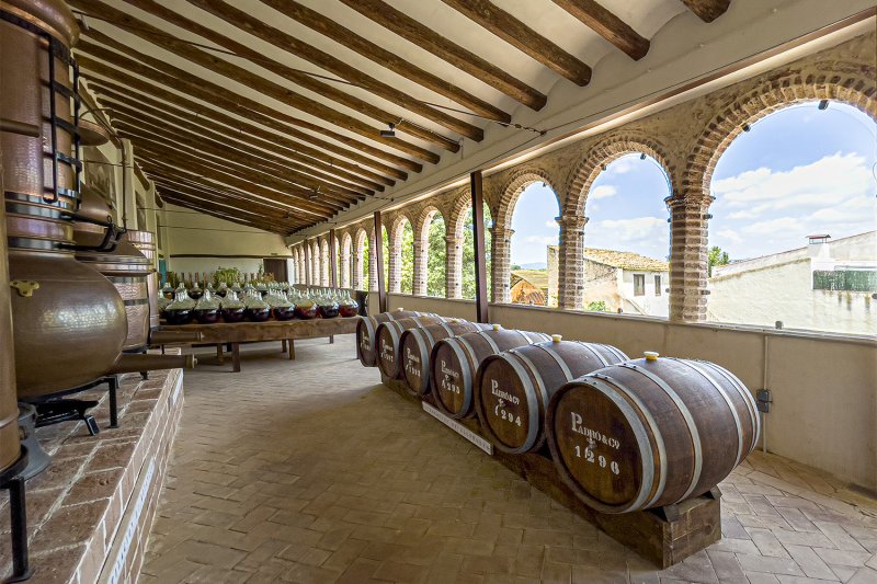 Casa Vermouth Padró (Casa Vermouth Padro)