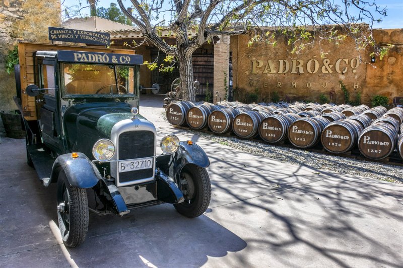 Casa Vermouth Padró (Casa Vermouth Padro)