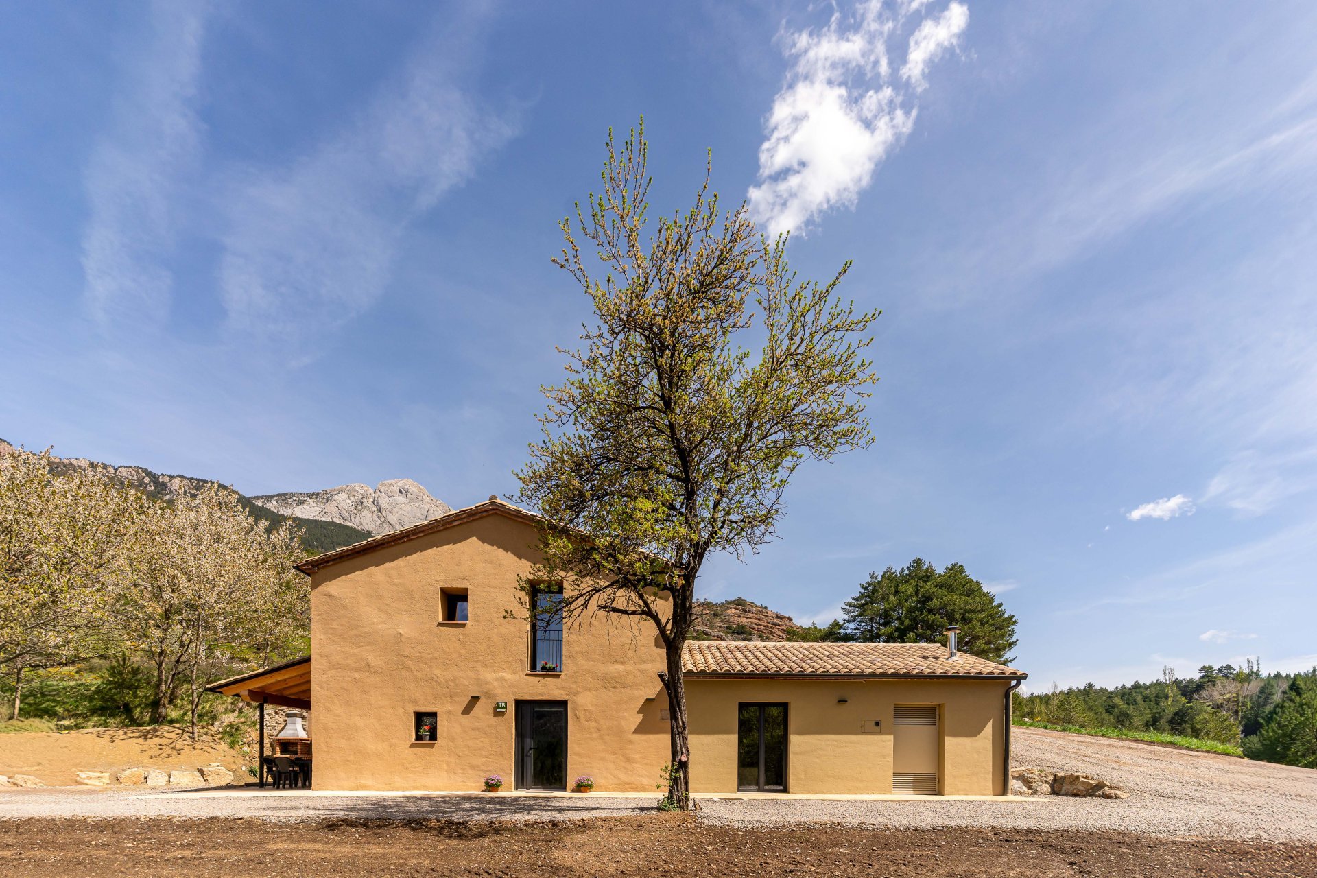 Cal Parraquer (Cal Parraquer Exterior)