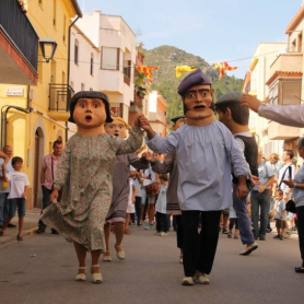 Descobreix les Festes de Sant Cosme i Sant Damià a Catalunya!