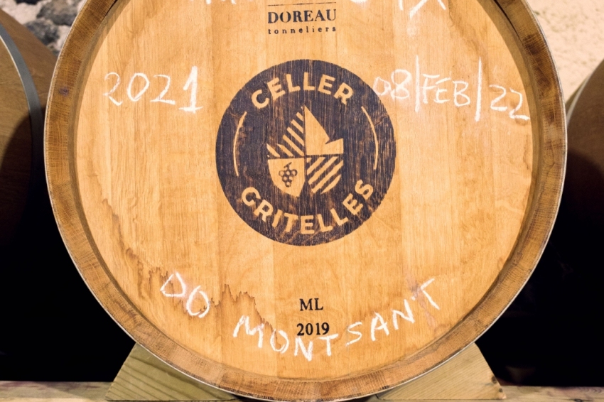 Sponsorship of a wine barrel with Celler Gritelles (BARRICA 1)