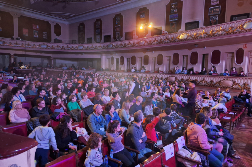Stable programming of family shows from the Fundació Xarxa (20241130_182659)