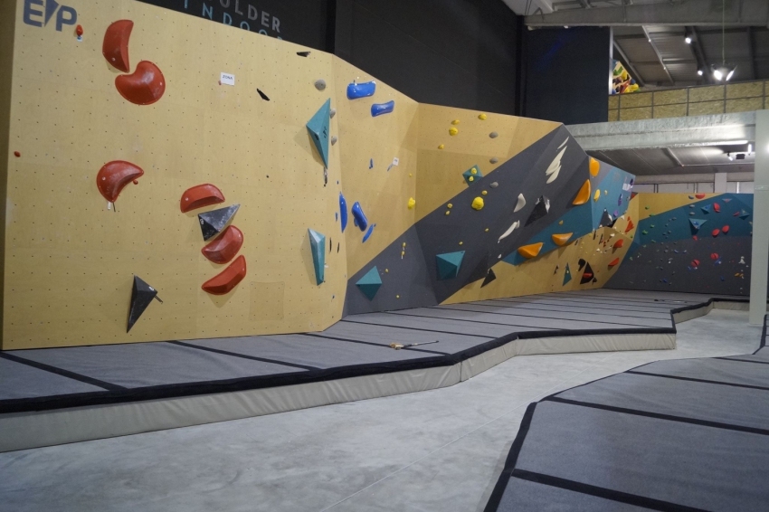 ¡Vive una aventura en familia en Boulder Indoor con un 20% de descuento! (Boulder Titan Boulder Indoor)