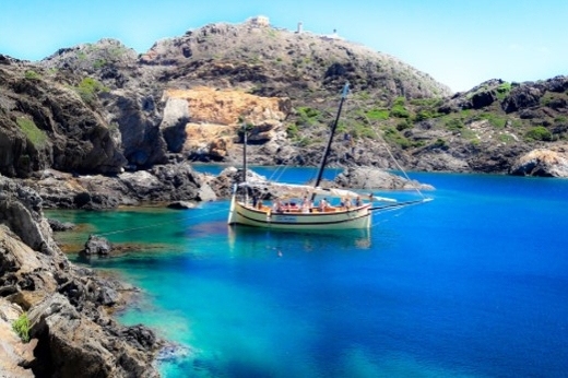 Visitas al Parque Natural del Cabo de Creus, Charter Sant Isidre (Imagen1)