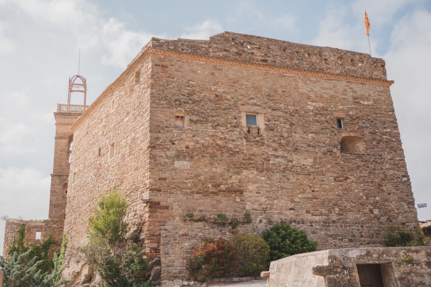 Visita: Descubriendo el Pasado, un paseo por el Castillo y el Pueblo Viejo (Suria 01)