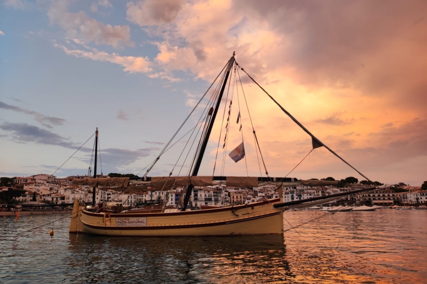 Noche romántica a bordo, cena y dormir, Charter Sant Isidre (Img 20220729 Wa0018)