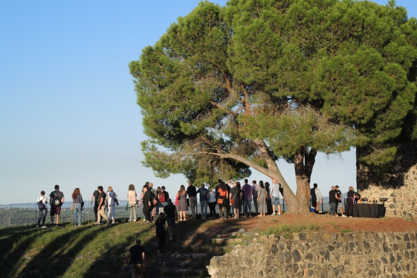 Visite guidée du château d'Hostalric (14.09_visita Do Vins De La Terra_14_)