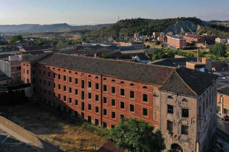 Textile tours through the Rec neighborhood (Proposta Femturisme 4212)