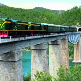 Train of the Lakes, Romanesque of Boí and Sanr Maurici with&#8230;