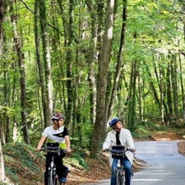Weekend stays pedaling at Camping les Preses Natura